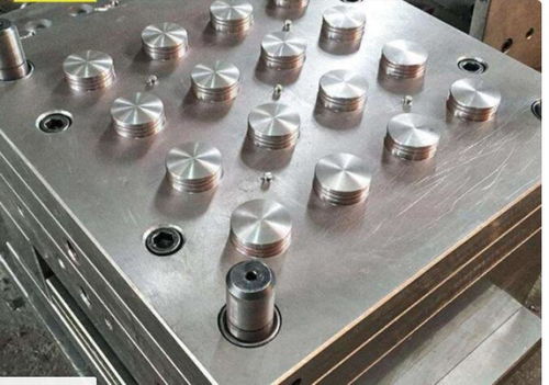 【漳州熱銷塑料模具】- 